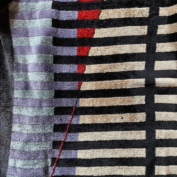 Mina Norton New York Chenille Wearable Art - Picture 2 of 4